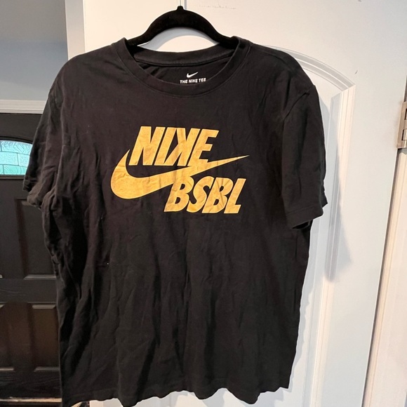 Nike Baseball T-Shirt - Medium - Picture 1 of 4
